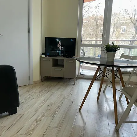 아파트 Asparuh Studio3 3*