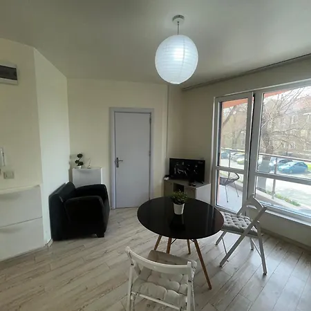 Asparuh Studio3 바르나