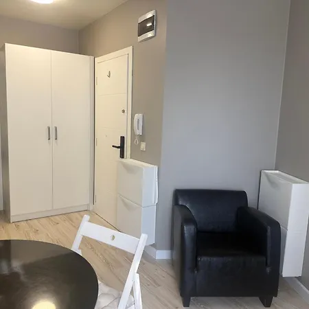 Asparuh Studio3 וארנה